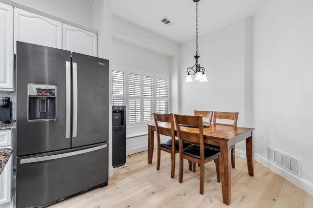 115 Saint James Road, Irving, TX 75063