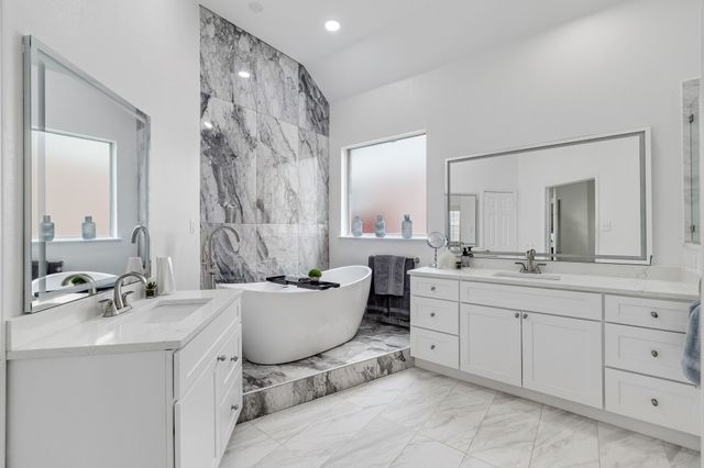 115 Saint James Road, Irving, TX 75063