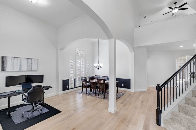 115 Saint James Road, Irving, TX 75063