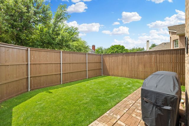 115 Saint James Road, Irving, TX 75063