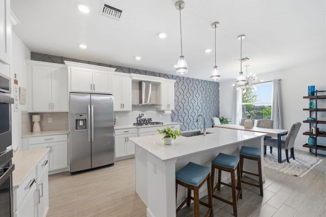 1096 Sterling Pine Place, Loxahatchee, FL 33470