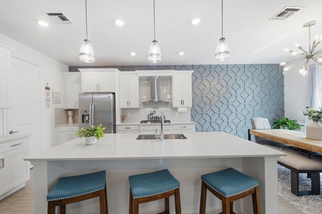 1096 Sterling Pine Place, Loxahatchee, FL 33470