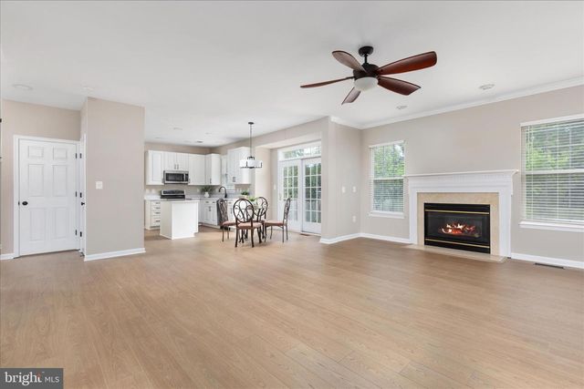 13112 BIGLEAF MAPLE CT, Gainesville, VA 20155