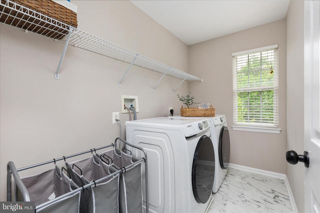13112 BIGLEAF MAPLE CT, Gainesville, VA 20155