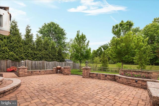 13112 BIGLEAF MAPLE CT, Gainesville, VA 20155