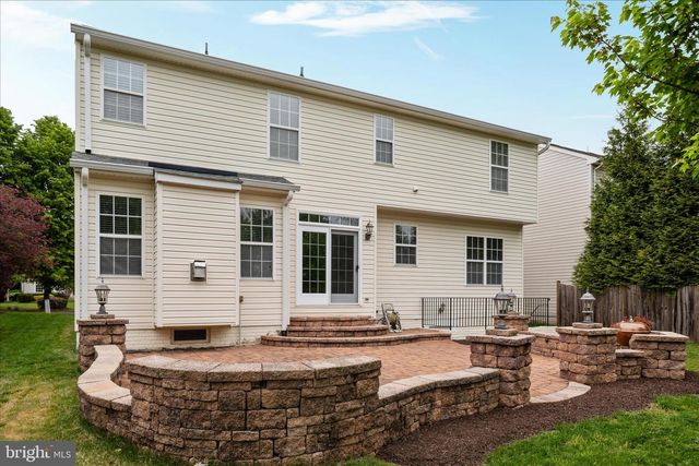13112 BIGLEAF MAPLE CT, Gainesville, VA 20155
