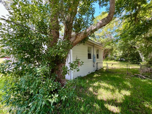10519 ARENDAL Road, Jacksonville, FL 32218
