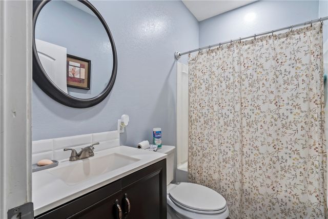 41 W Ozark Trail, Fayetteville, AR 72701
