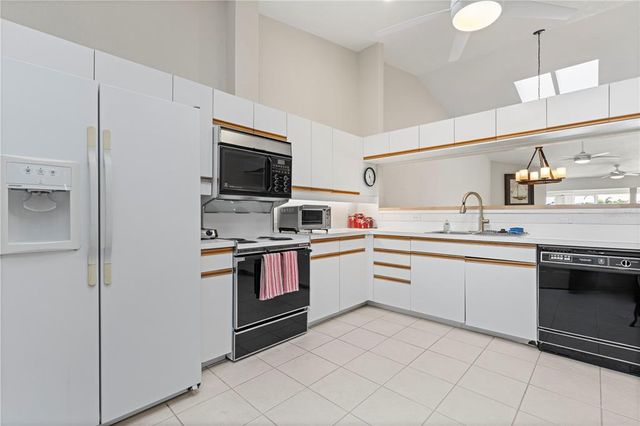 2645 W MARION AVENUE 114, Punta Gorda, FL 33950