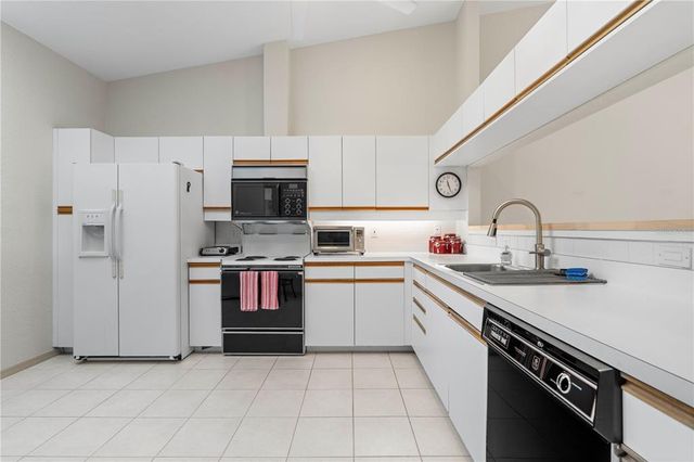 2645 W MARION AVENUE 114, Punta Gorda, FL 33950