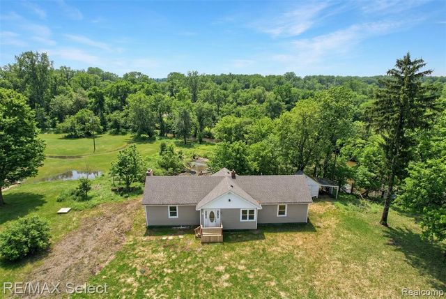 9800 Juddville Road, Corunna, MI 48817