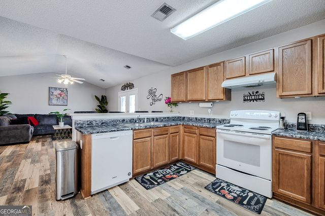 33 Cordage Circle, Port Wentworth, GA 31407