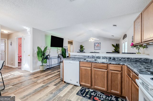 33 Cordage Circle, Port Wentworth, GA 31407