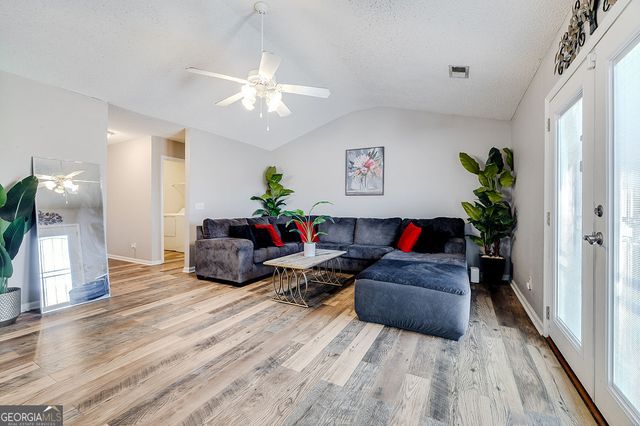 33 Cordage Circle, Port Wentworth, GA 31407