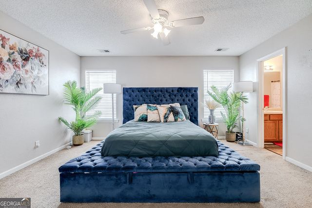 33 Cordage Circle, Port Wentworth, GA 31407