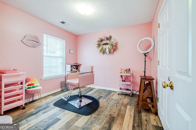 33 Cordage Circle, Port Wentworth, GA 31407