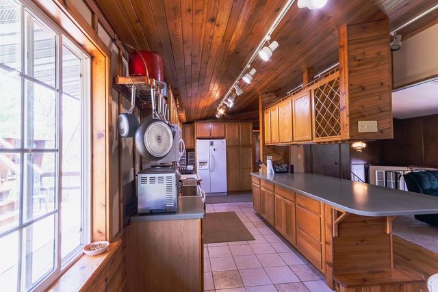 2810 County Road B, Grand Marsh, WI 53936