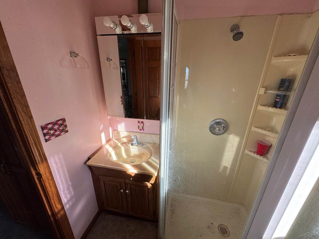 609 Niemala Road, Wakefield, MI 49968