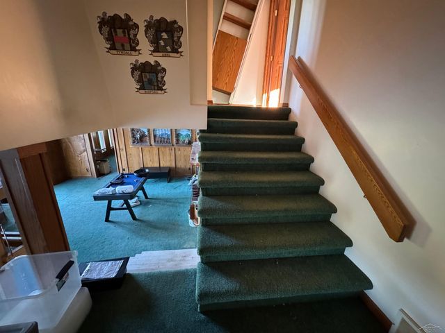 609 Niemala Road, Wakefield, MI 49968