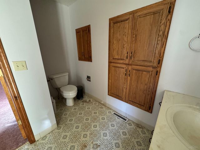 609 Niemala Road, Wakefield, MI 49968