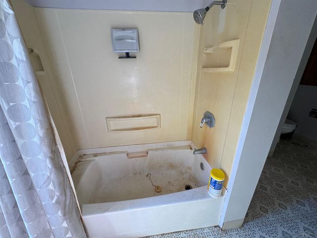 609 Niemala Road, Wakefield, MI 49968