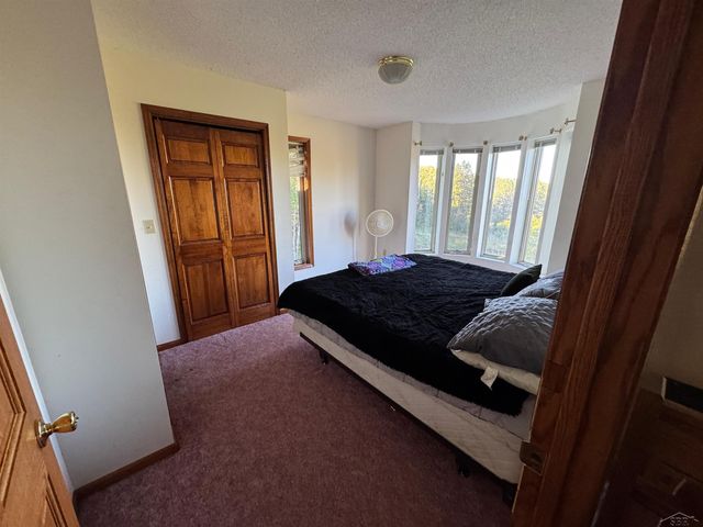 609 Niemala Road, Wakefield, MI 49968