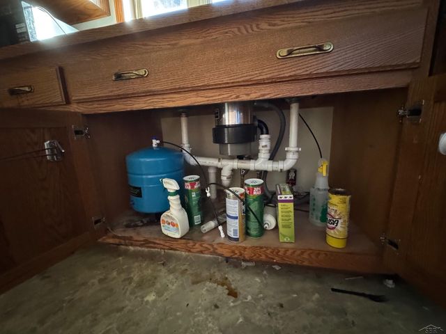 609 Niemala Road, Wakefield, MI 49968