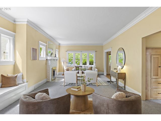 2014 Ne 38TH Ave, Portland, OR 97212