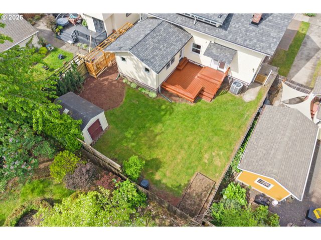 2014 Ne 38TH Ave, Portland, OR 97212