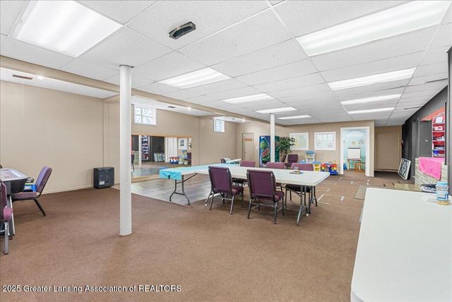 1940 Hall Street, Holt, MI 48842