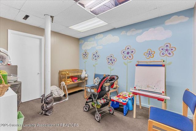 1940 Hall Street, Holt, MI 48842