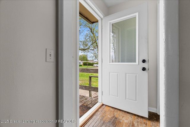 1940 Hall Street, Holt, MI 48842