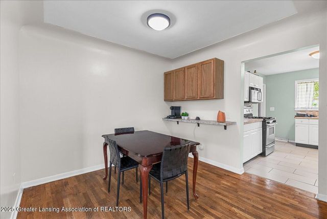 1940 Hall Street, Holt, MI 48842