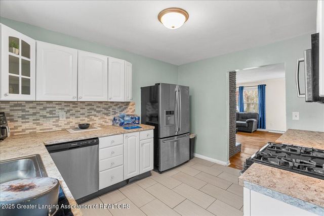 1940 Hall Street, Holt, MI 48842