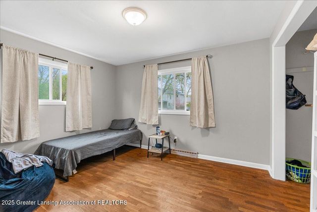 1940 Hall Street, Holt, MI 48842