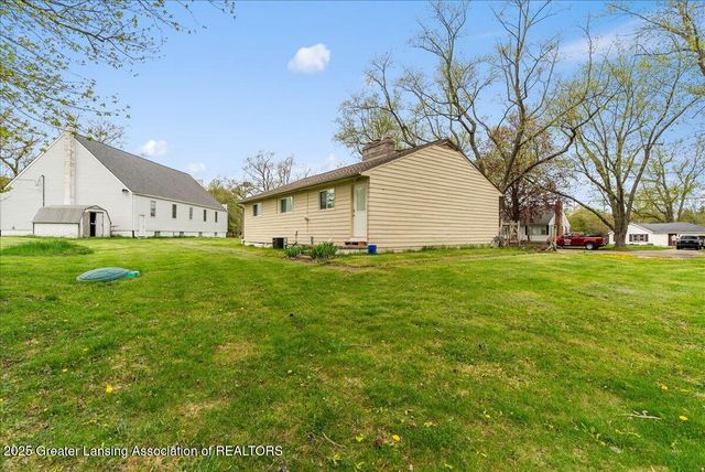 1940 Hall Street, Holt, MI 48842