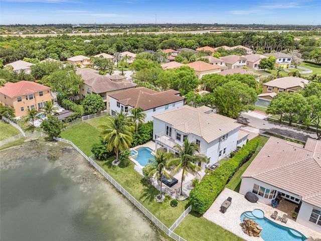 4971 SW 158th Ave, Miramar, FL 33027