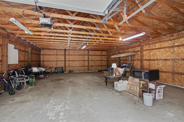 850 W Michillinda Road, Muskegon, MI 49445
