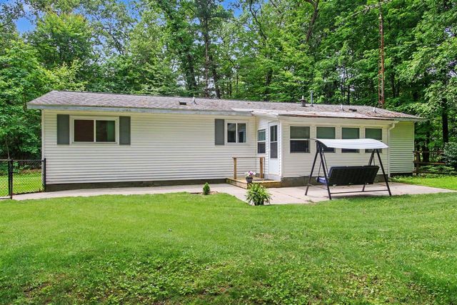 850 W Michillinda Road, Muskegon, MI 49445