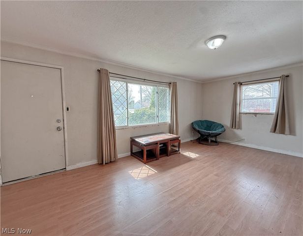 1654 Thalia Avenue, Youngstown, OH 44514