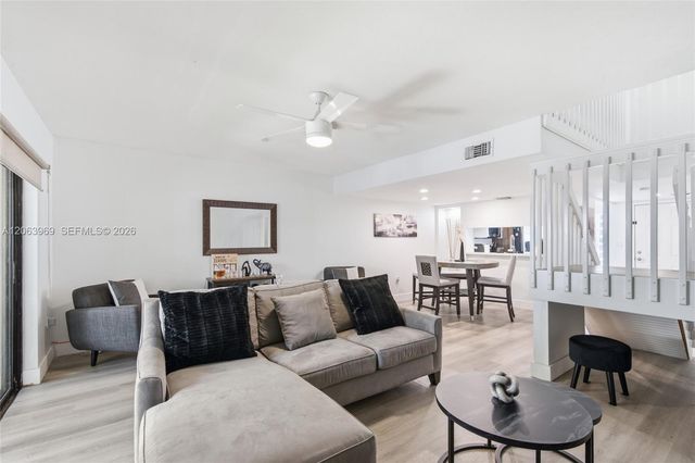 8855 SW 131st Court 202, Miami, FL 33186