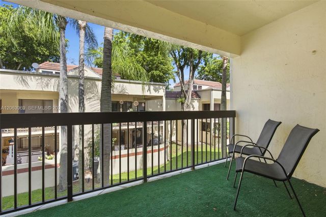 8855 SW 131st Court 202, Miami, FL 33186