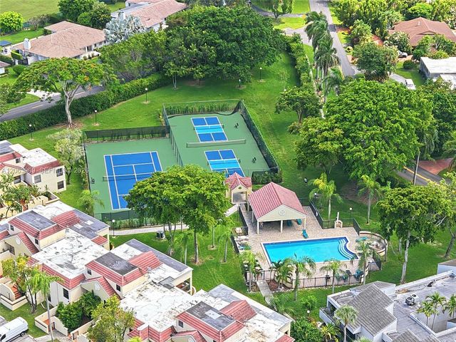 8855 SW 131st Court 202, Miami, FL 33186