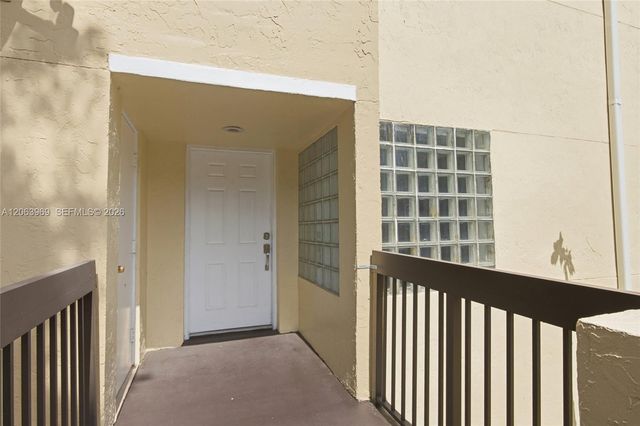 8855 SW 131st Court 202, Miami, FL 33186