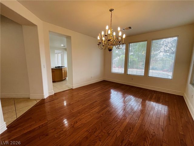 41 Chateau Whistler Court, Las Vegas, NV 89148