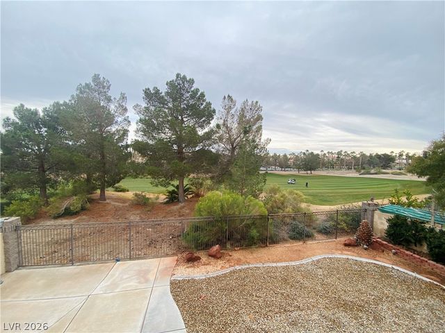 41 Chateau Whistler Court, Las Vegas, NV 89148