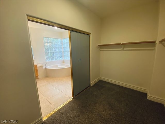 41 Chateau Whistler Court, Las Vegas, NV 89148