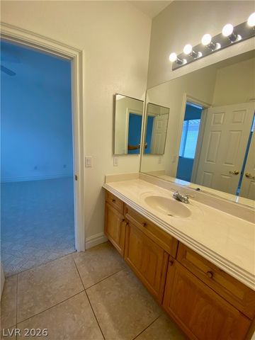 41 Chateau Whistler Court, Las Vegas, NV 89148