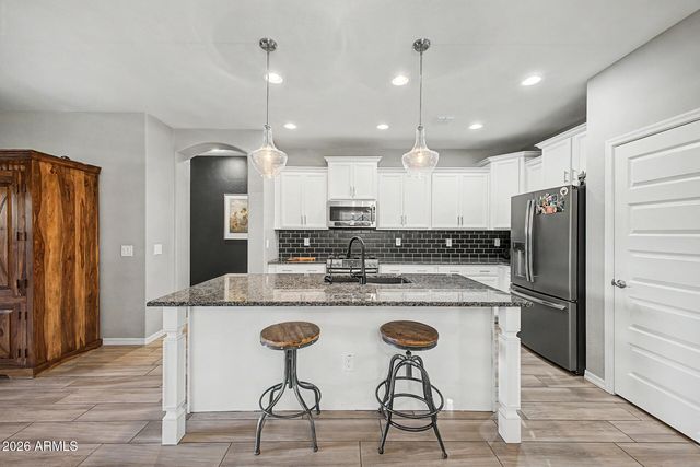 528 W EVERGREEN PEAR Avenue, San Tan Valley, AZ 85140