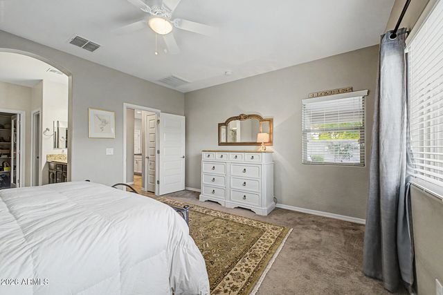 528 W EVERGREEN PEAR Avenue, San Tan Valley, AZ 85140